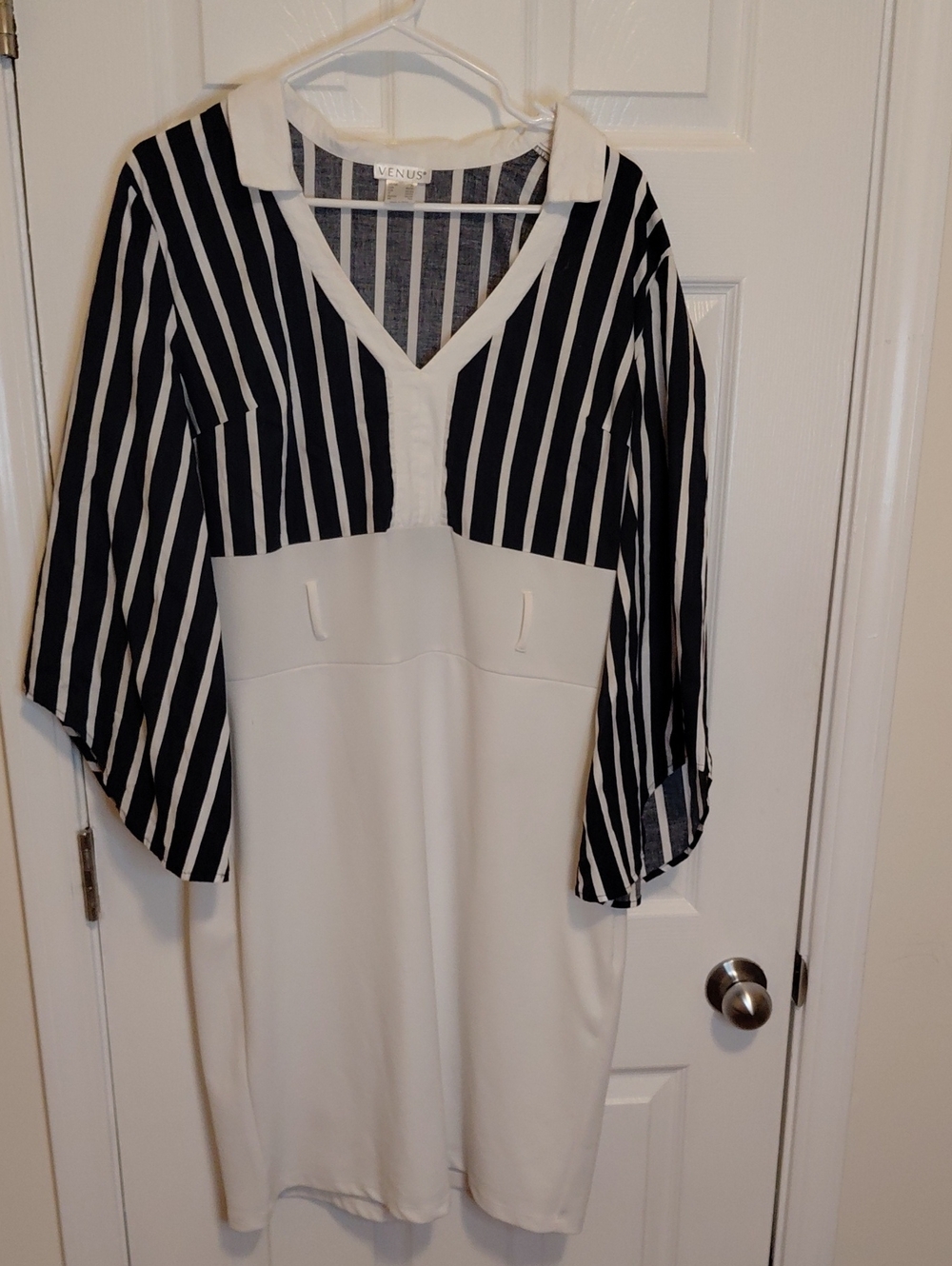 VENUS Navy & White Striped V-Neck Long Sleeve Dress